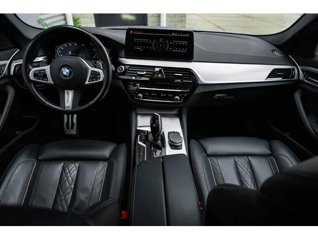 BMW 5 Serie 520i M Sport 2022 Benzine 9