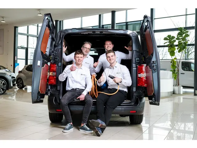Toyota ProAce CITY Electric Prof 50 kWh, 2023 Elektrisch 40