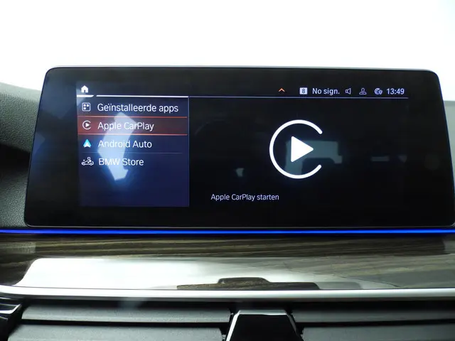 BMW 5 Serie Sedan 540i 2020 Benzine 36