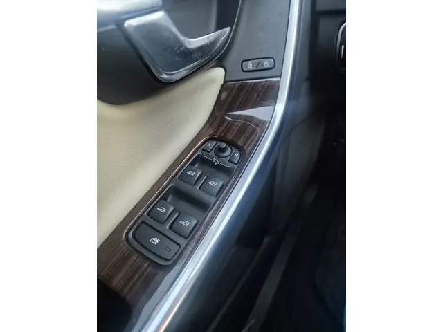 Volvo S60 2.0 T5 Summum 2016 Benzine 5