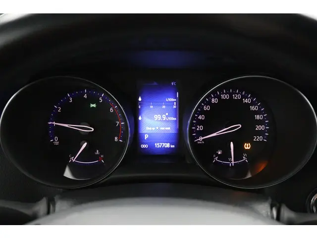 Toyota C-HR 1.2 Bi-Tone 2017 Benzine 6