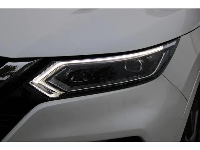 Nissan QASHQAI DIG-T 160 DCT N-Tec 2020 Benzine 47