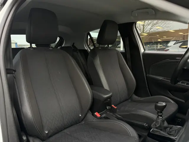 Opel Corsa 1.2 GS Line 2020 Benzine 16