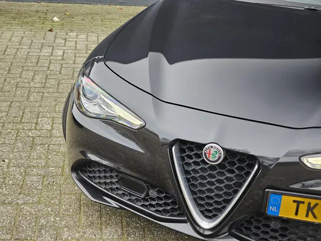 Alfa Romeo Giulia 3