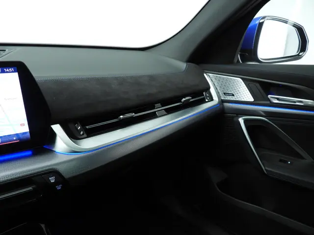 BMW iX2 eDrive20 2024 Elektrisch 37