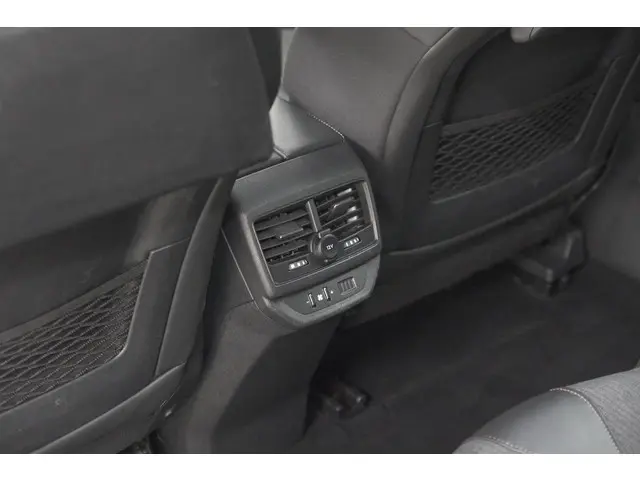 Peugeot 5008 PureTech 130 EAT8 GT Line 2020 Benzine 29