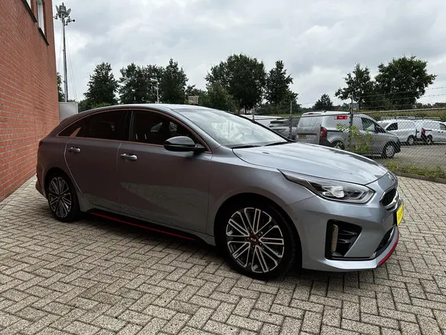 Kia ProCeed 1.6 T-GDi 204pk Automaat GT 2021 Benzine 12
