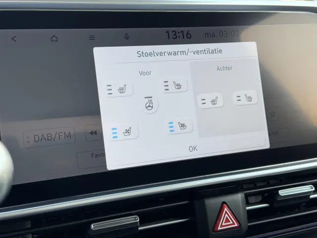 Hyundai IONIQ 6 Lounge 77.4 kWh 2023 Elektrisch 28