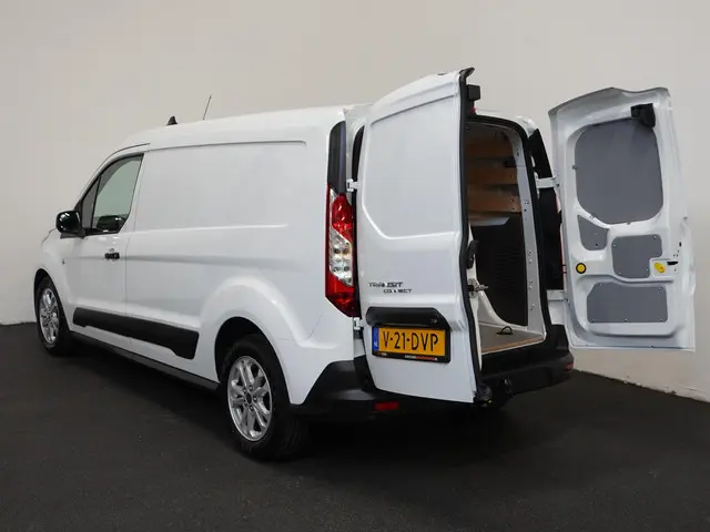 Ford Transit Connect 1.5 L2 Trend 2024 Diesel 36
