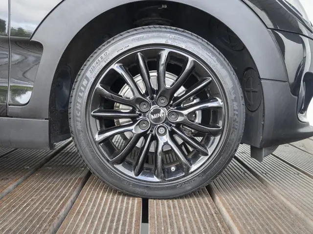 MINI Clubman One Classic 2021 Benzine 6