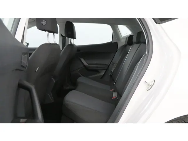 SEAT Ibiza 1.0 EcoTSI 95pk Style 2023 Benzine 35