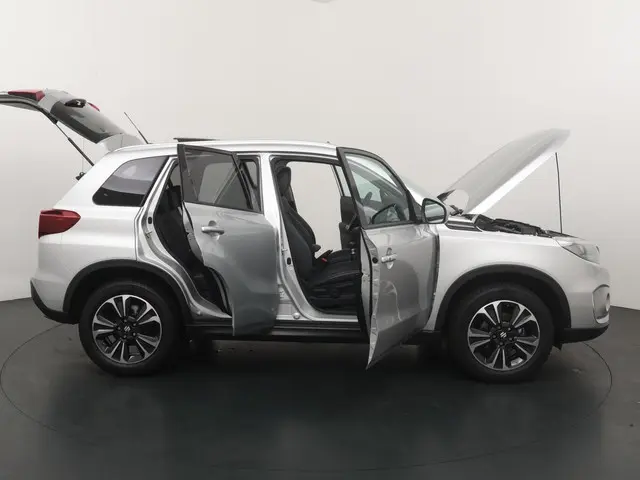 Suzuki Vitara 1.4 Boosterjet Stijl 2020 Benzine 23