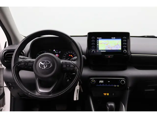 Toyota Yaris 1.5 Hybrid Active 2022 Hybride Benzine 14