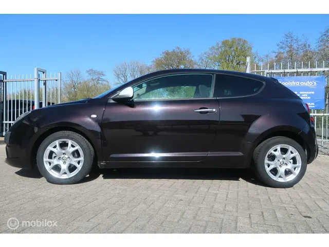 Alfa Romeo MiTo 3