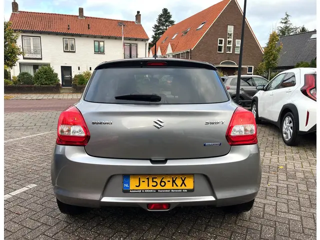 Suzuki Swift 1.2 Select Smart Hybrid 2020 Benzine 5