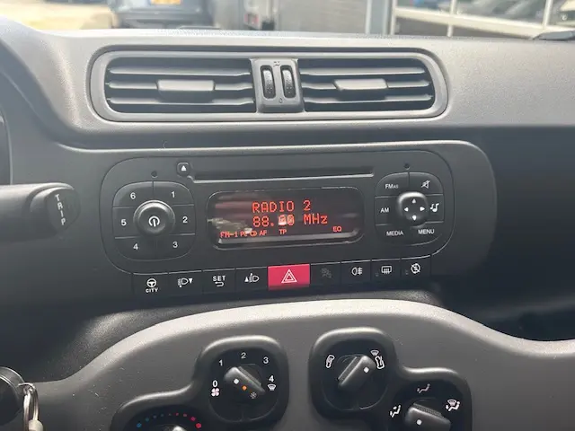 Fiat Panda 0.9 TwinAir Edizione Cool 2015 Benzine 5