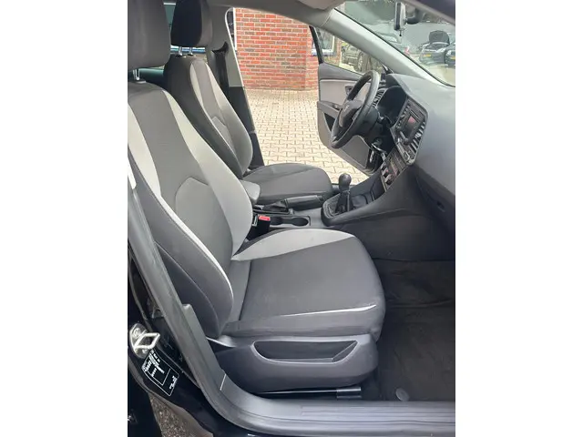 SEAT Leon ST 1.2 TSI Style 2015 Benzine 18