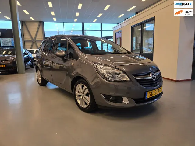 Opel Meriva 1.4 Turbo Design Edition 2015 Benzine
