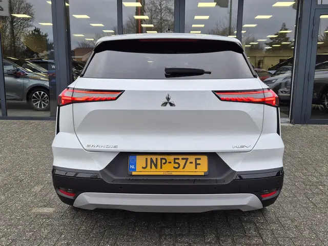 Mitsubishi Grandis 1.8 HEV Instyle 2025 Hybride Benzine 19