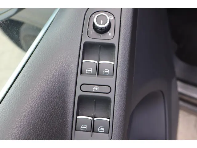 Volkswagen Tiguan 1.4 TSI Sport&Style 2012 Benzine 21