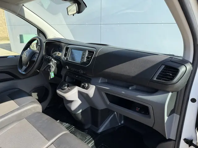 Toyota ProAce Long Worker 2.0 D-4D 180pk 2019 Diesel 11