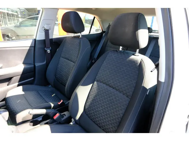 Kia Rio 1.0 TGDI 100PK ComfortLine Airco 2017 Benzine 20