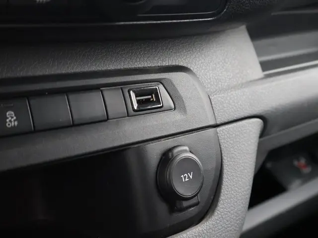 Toyota ProAce Worker 2.0 D-4D NAVIGATOR LONG 2020 Diesel 19