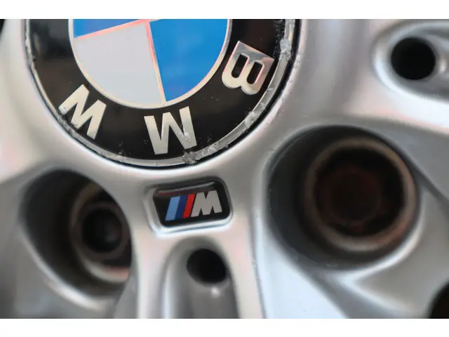 BMW 1 Serie 118i Business+ 2013 Benzine 22