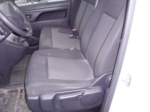 Citroën Jumpy 1.5 BlueHDI 100 M Club 2023 Diesel 16