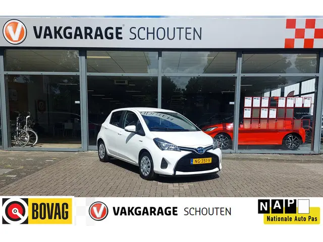 Toyota Yaris 1.5 Hybrid Aspiration 2017 Hybride Benzine