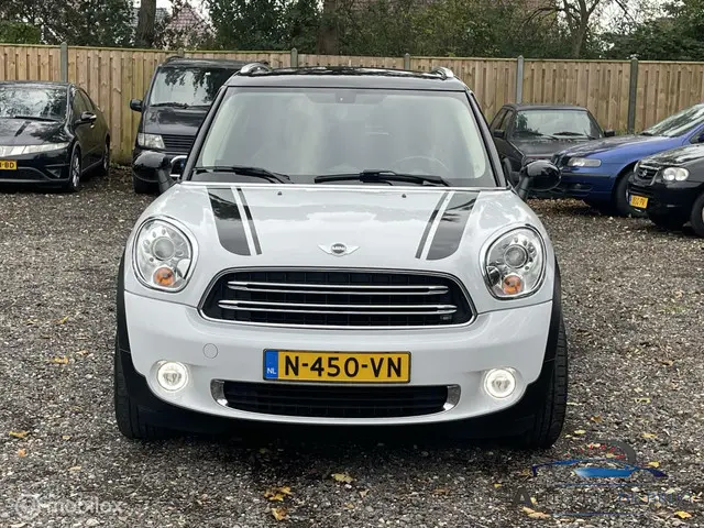 MINI Countryman 1.6 Cooper Knockout Edition 2015 Benzine 2
