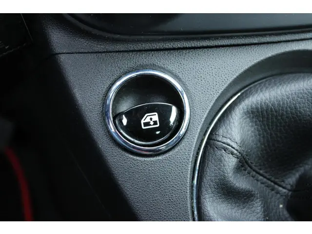 Fiat 500C 0.9 TwinAir Turbo Sport Cabrio 2017 Benzine 37