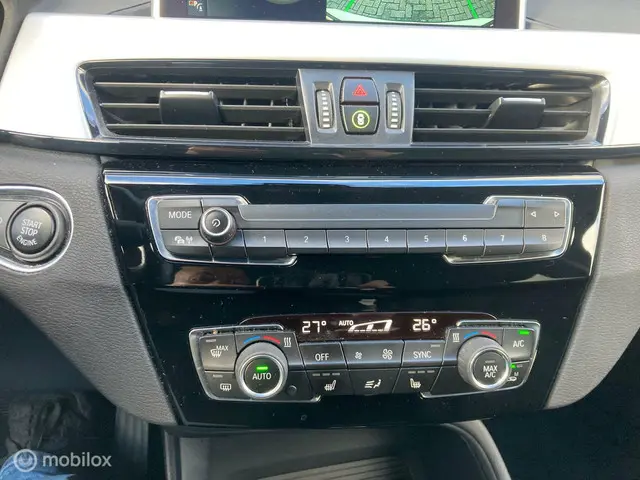 BMW X1 20i High Executive leder aut camera 2018 Benzine 27