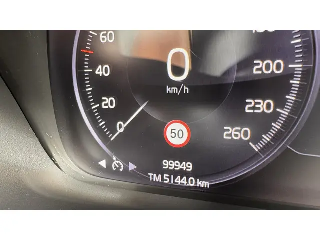 Volvo XC40 1.5 T3 2018 Benzine 24
