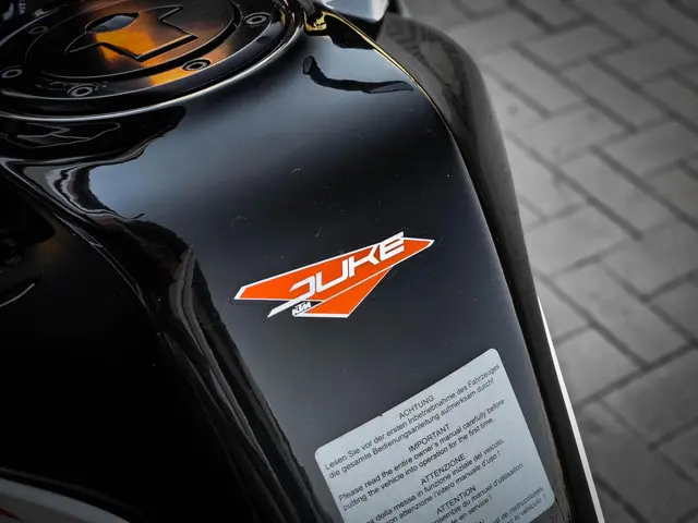 KTM 390 Duke ABS 2019 Benzine 17