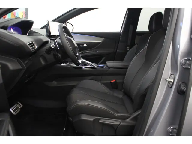 Peugeot 3008 1.2 Hybrid 136 GT 2024 Hybride Benzine 15