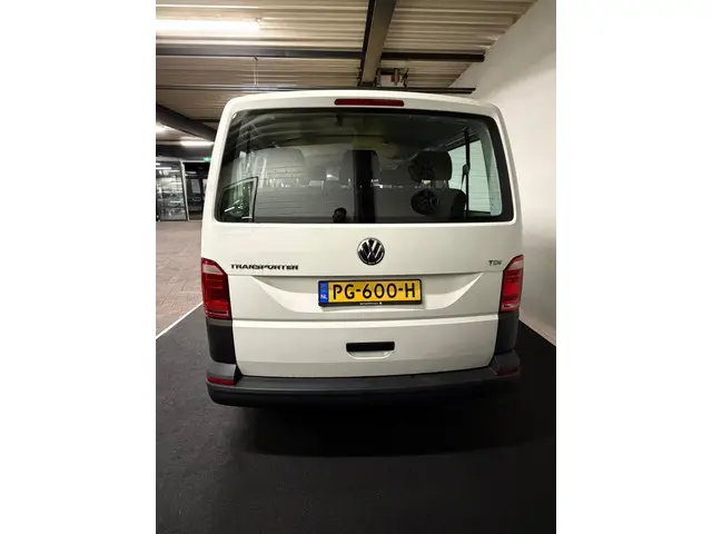 Volkswagen Transporter 3