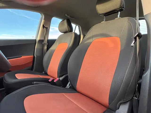 Hyundai i10 1.0i i-Motion Comfort 2016 Benzine 8