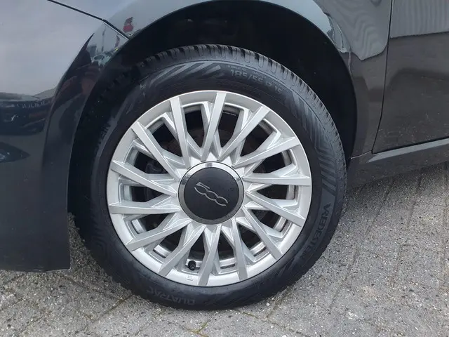 Fiat 500C 1.2 Lounge 2019 Benzine 3