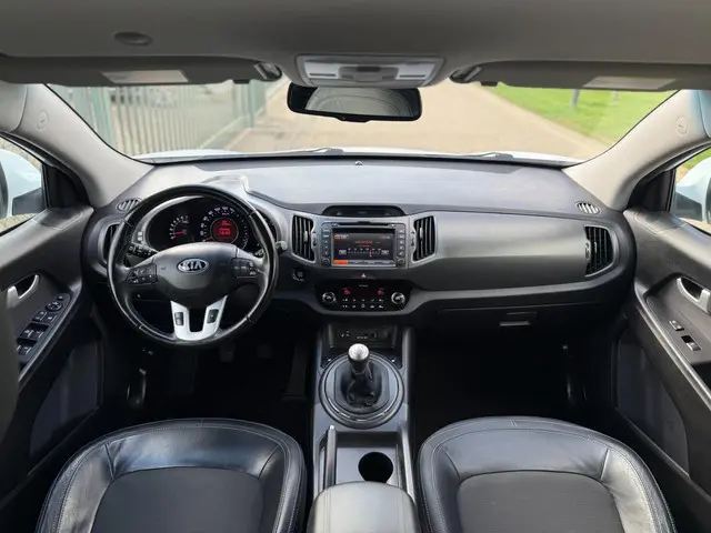 Kia Sportage 2.0 Super Pack 2013 Benzine 2