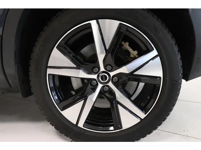 Volvo XC40 Recharge Plus 2021 Elektrisch 30