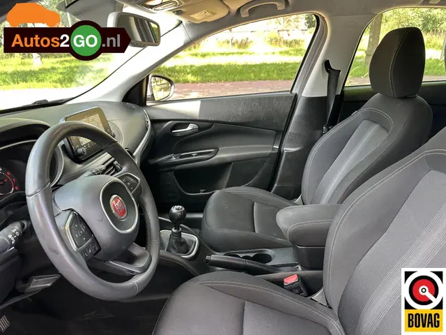 Fiat Tipo 1.4 Lounge 2019 Benzine 17