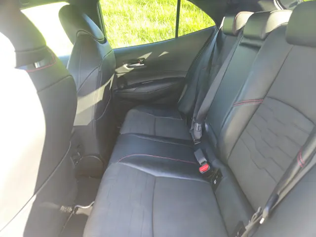 Toyota Corolla 1.8 Hybrid Style 2019 Hybride Benzine 14