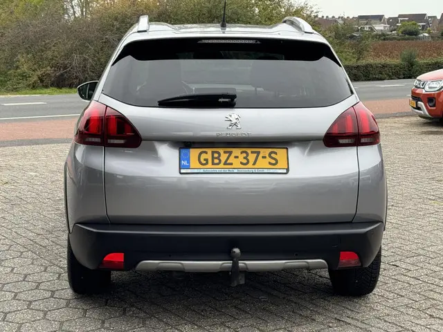 Peugeot 2008 1.2 PureTech GT-line 2019 Benzine 7