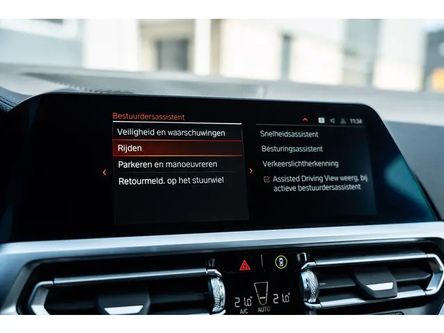BMW 3 Serie M340i xDrive 2022 Benzine 53