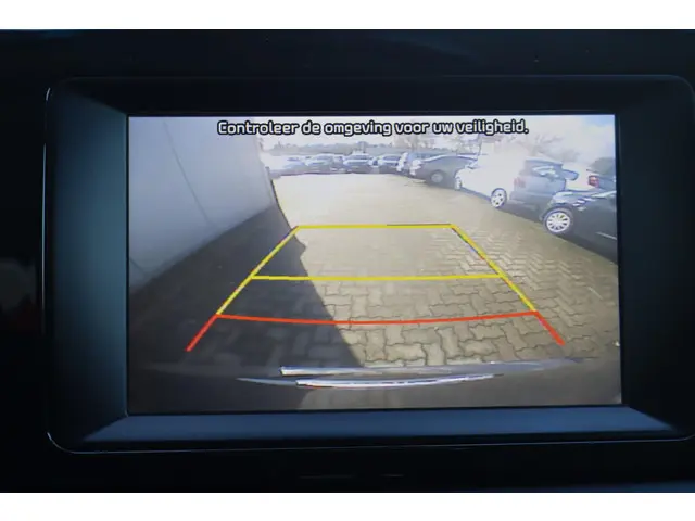 Kia e-Niro DynamicLine 64 kWh 2019 Elektrisch 8