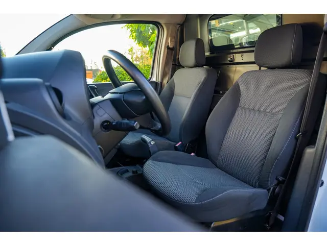 Mercedes-Benz Citan 108 CDI BlueEFFICIENCY 2013 Diesel 8