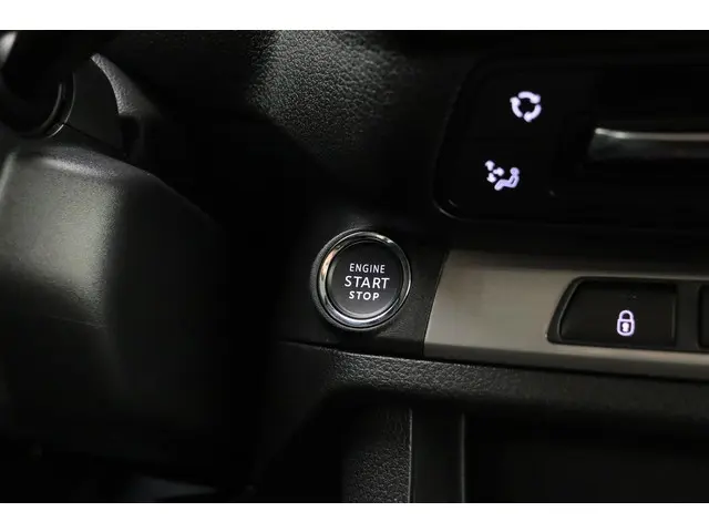 Peugeot Expert 2.0 BlueHDi S&S L3 DC 2024 Diesel 18