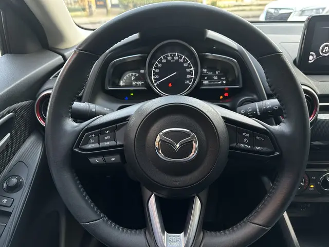 Mazda 2 1.5 Skyactiv-G Sportive 2022 Benzine 19