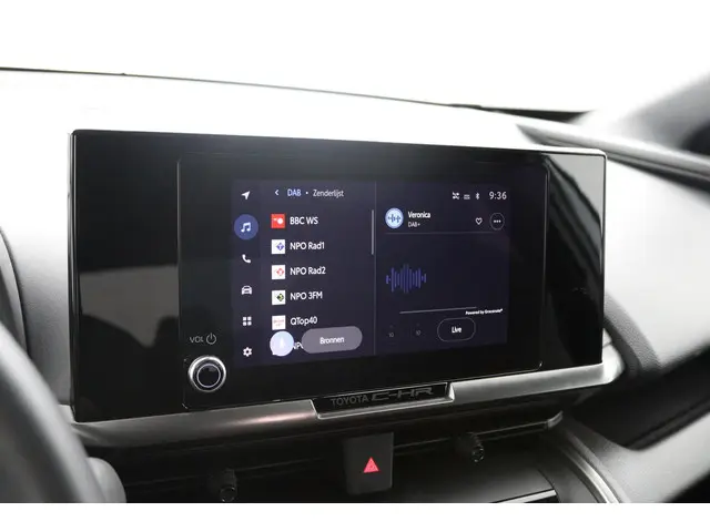 Toyota C-HR 1.8 Hybrid 140 Dynamic 2024 Hybride Benzine 44